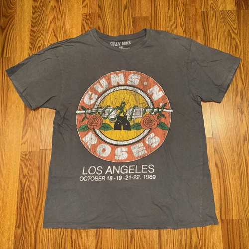 Vintage 80s Style Guns N Roses Tee Shirt Size S/M Oversized Band Fade GNR Rock - Picture 1 of 4