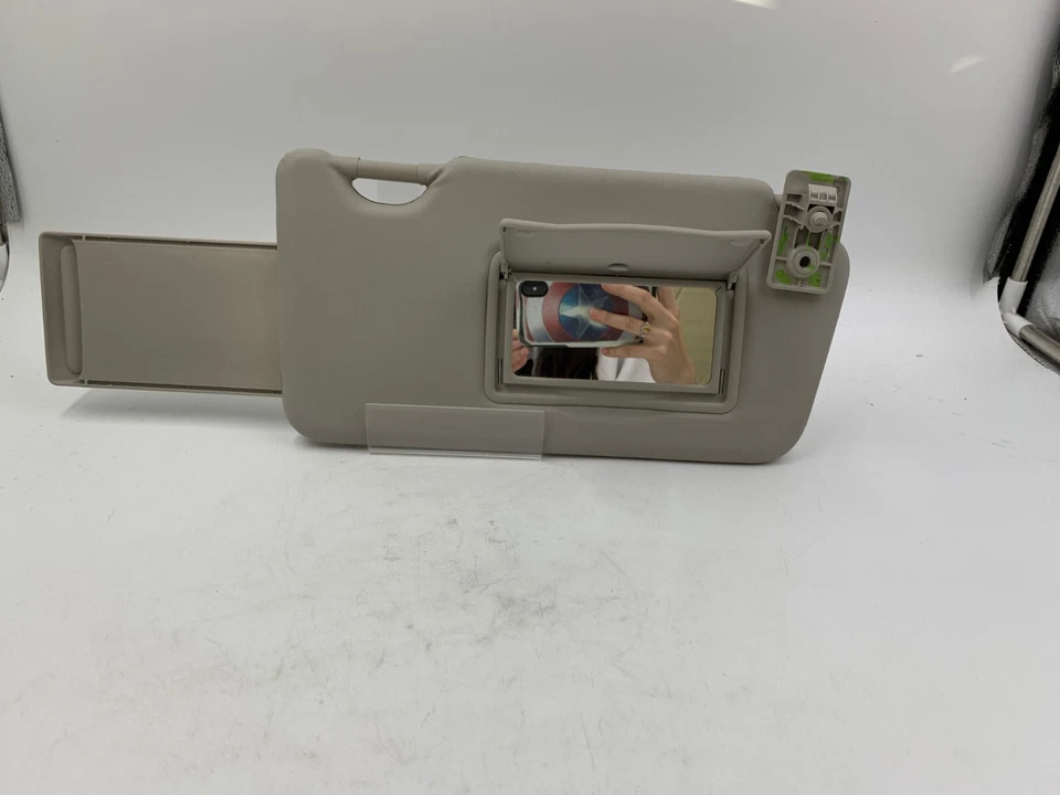 2015-2019 Nissan Versa Passenger Sun Visor Gray OEM B02B53029 - Image 4 of 4