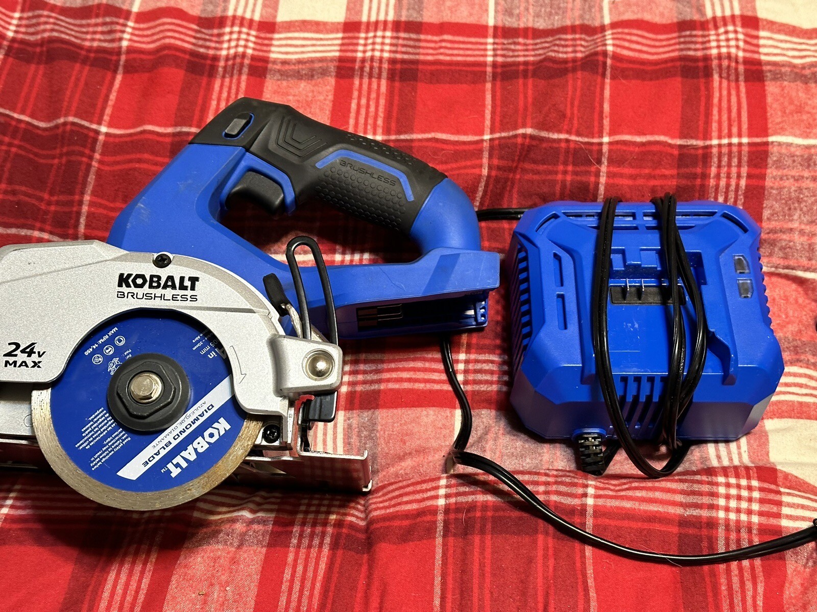 Kobalt 4in1 Handheld Cordless Tile Saw Kit KTSH 4024A w/ 1 battery And