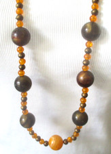 Ancien grand collier sautoir perles vieil or orange mordorée bijou vintage 3443