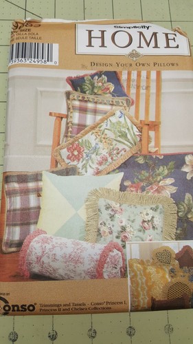 Simplicity Pattern Home Decorating Pillows Throws Table Runners Blankets EACH - Picture 14 of 17