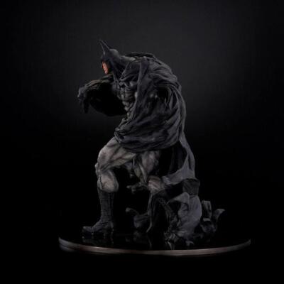 DC バットマン HARD BLACK フィギュア ソフビナル Amazon.com: Sen-ti