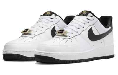 靴 Nike Air Force 1 '07 LV8 \