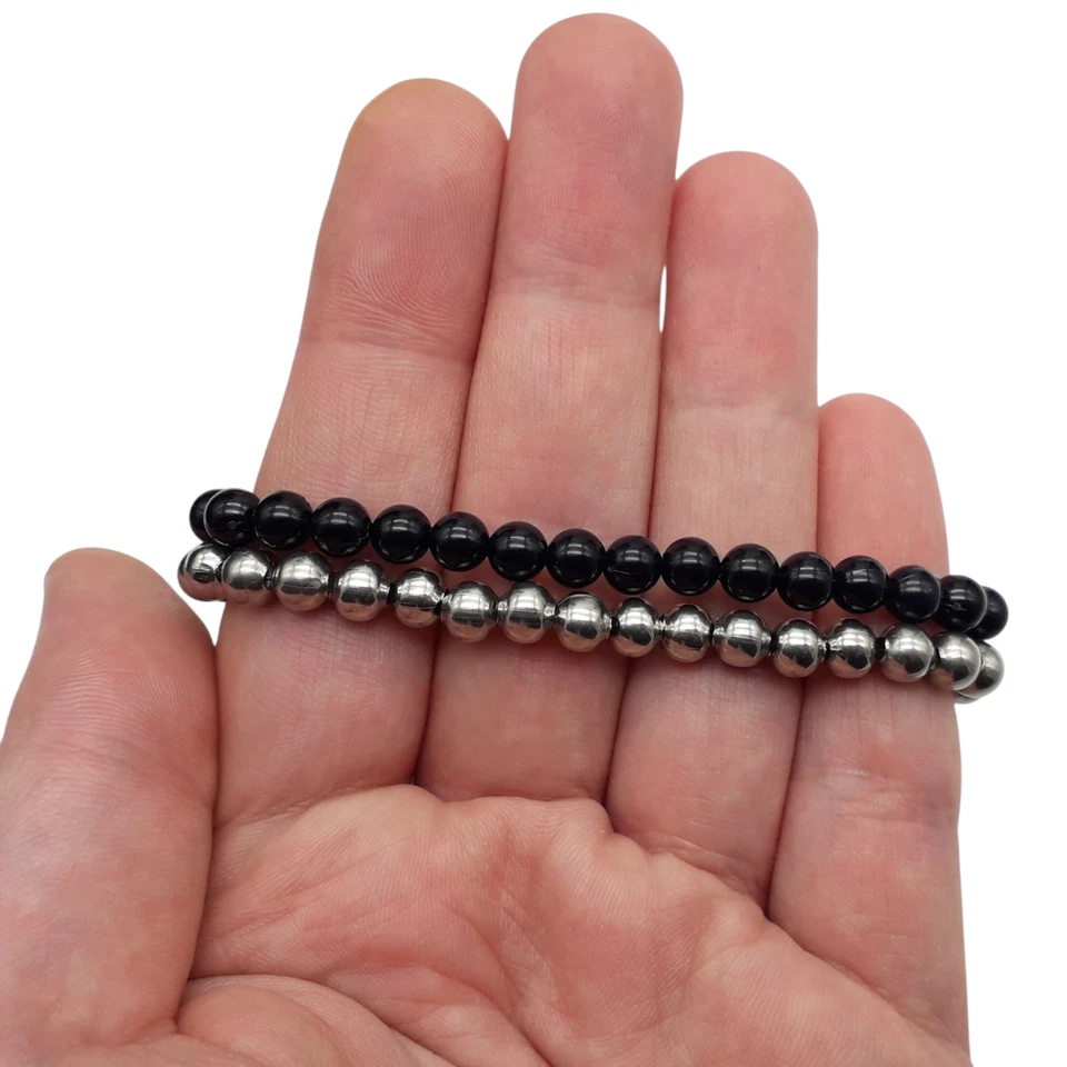 Set Bracciali 2 Pezzi Acciaio inox Argento Perle Nero bracciale da Uomo e Donna - Immagine 2 di 4