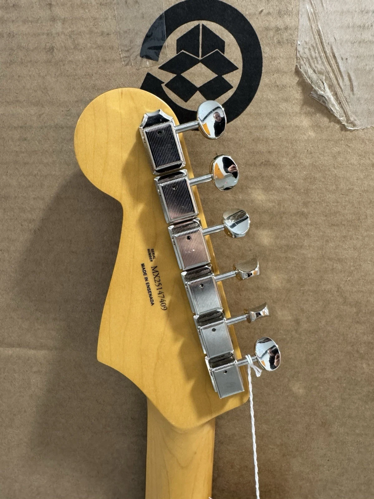 Fender Player II Stratocaster Rosewood Fingerboard 3 Colour Sunburst Brand New 11