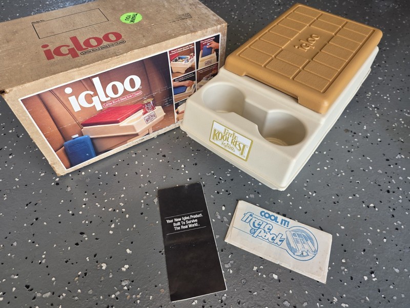 🔥Rare Vintage Igloo Little Kool Rest Car Cooler Console Can Cup Holder Arm Rest