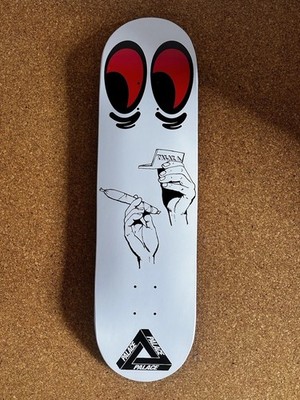 PALACE PALLERGIES SKATEBOARD DECK 8,6''