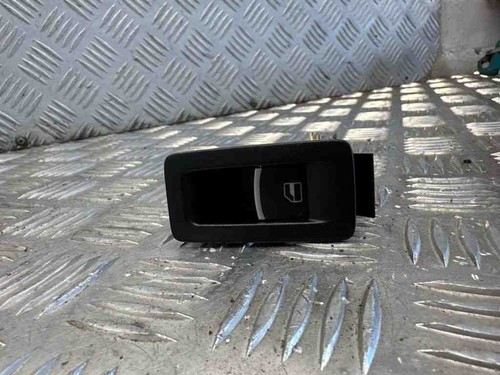 VW TOURAN 1T3 Schalter für Fensterheber hinten rechts 1F0959527 2.00 30503085