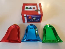 JSNY Ceramic Christmas Bell Catch-Alls, Trinket dishes, set of 3 metallic colors