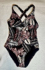 Women s Small Hurley One Piece Floral Tropical Black Bathing Suit Padded Top