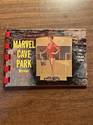 1960 s Marvel Cave Park -Branson 4  Full Color Views Souvenir booklet