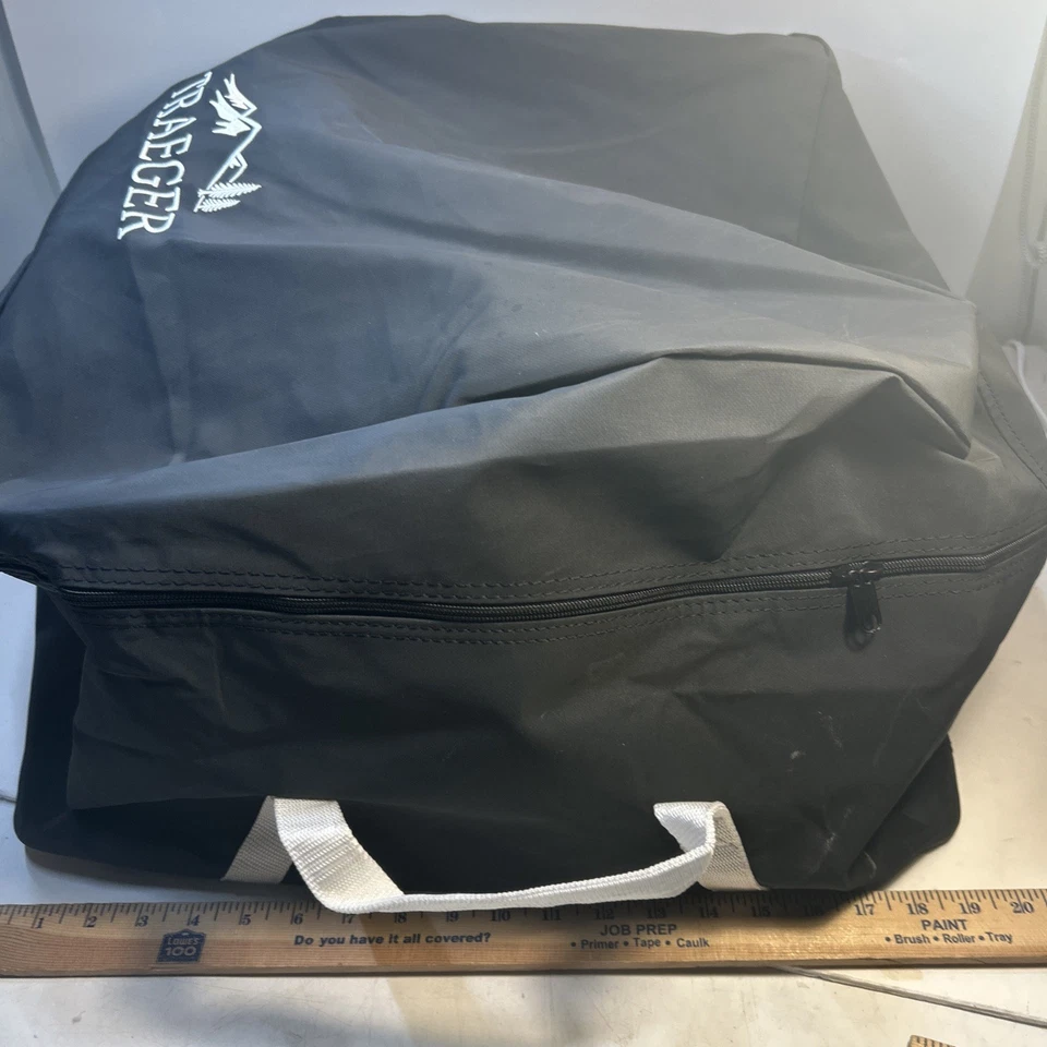 Traeger Portable Grill Cover Carry Bag BBQ020 Zip Around Black With Handles 20”. - Image 3 of 4
