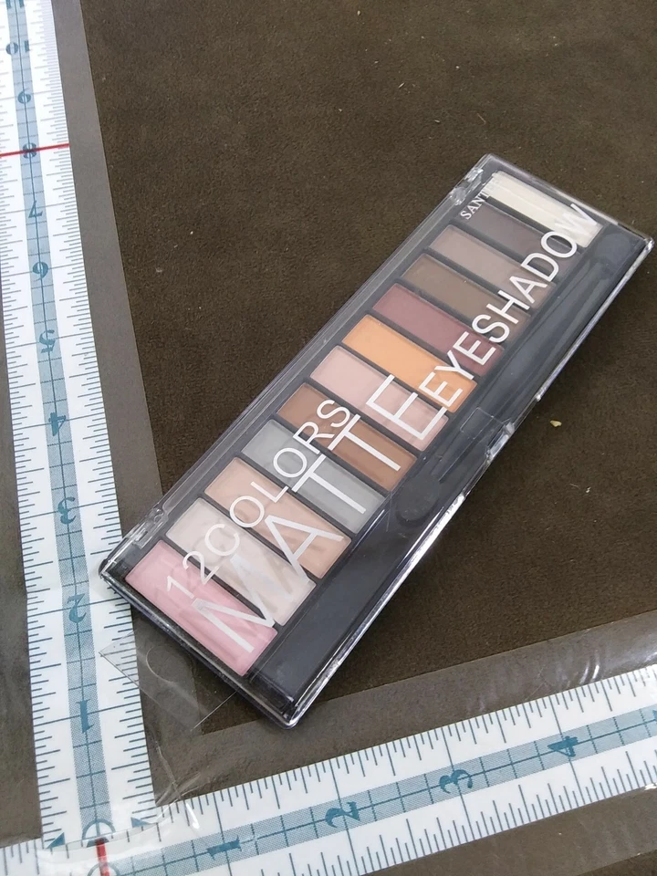 12 colors matte eyeshadow santee nude earthy if color pallet 3 - Image 4 of 4