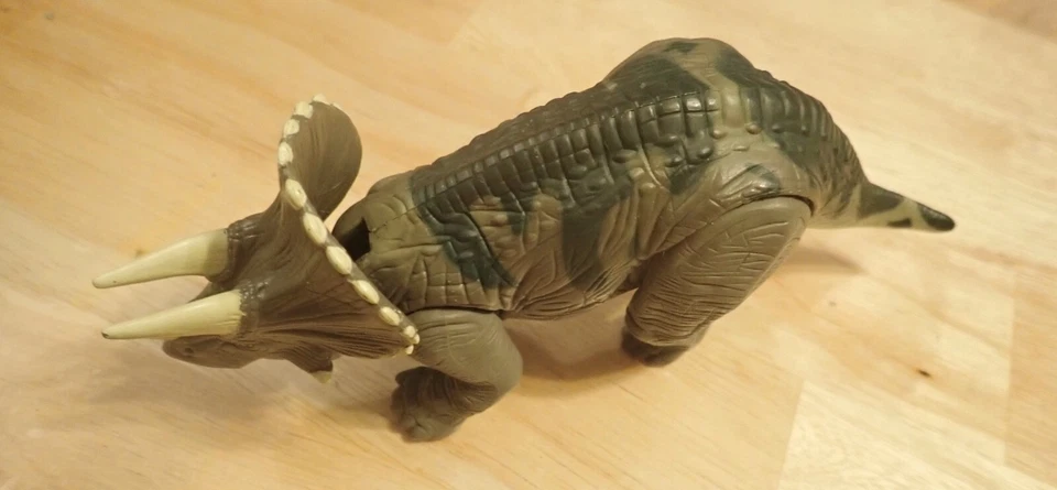 Jurassic Park Triceratops Dinosaur JP44 - Image 3 of 4