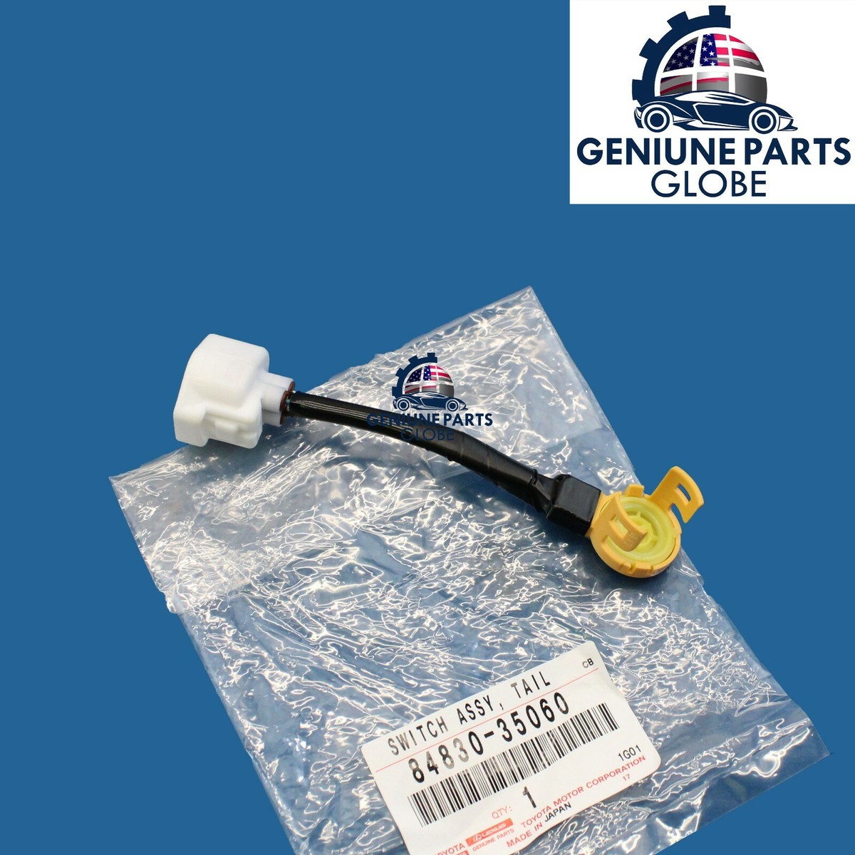 Switch　使用感あり TOYOTA GENUINE 84332-26080 SWITCH ASSY, HAZARD WARNING