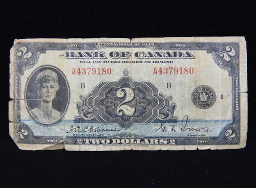 1935 $2 Dollar Bank of Canada Banknote Queen Mary A4379180 G Grade