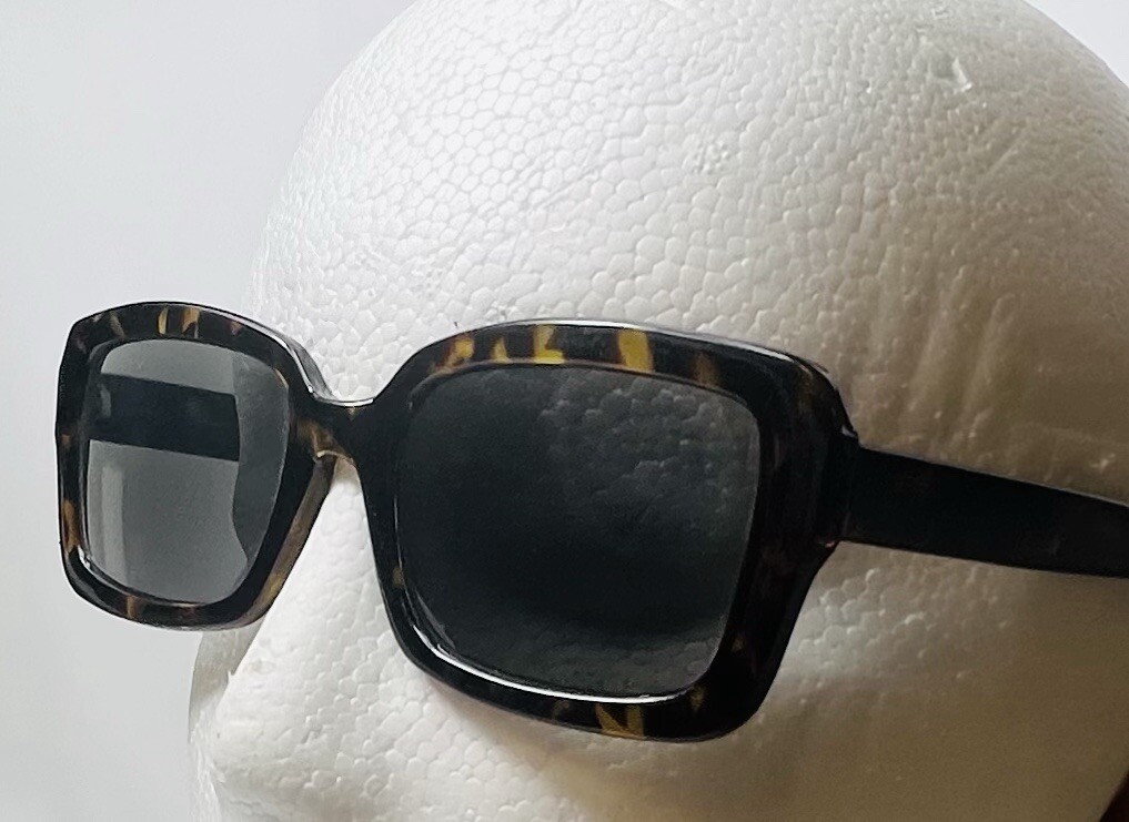 A.J. Morgan Square Tortoiseshell Reader Sunglasse… - image 9