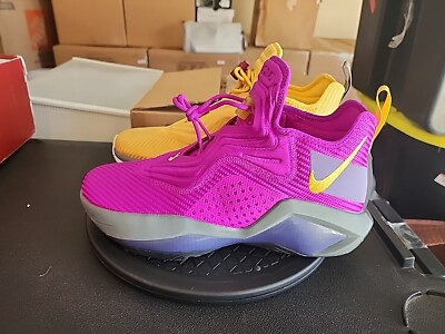 Nike By You Lebron 14 Soldier “Lakers” size 10 Nike LeBron Soldier 14 Lakers Men main image 3