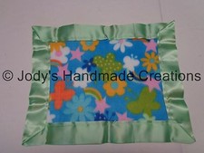 HANDMADE BABY MINI FLEECE SECURITY BLANKET / FLOWER GARDEN / SATIN EDGE 12 X 15