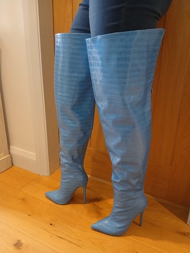 Stiletto Thighboots by PLT Size UK5
