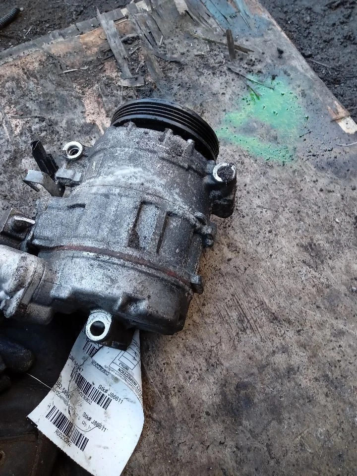 AC Compressor Fits 03-08 BMW 760i 230802 - Image 3 of 4