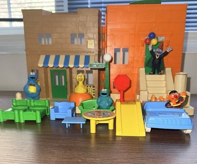 Vtg 1984 Playskool 123 Sesame Street Mr Hooper's Store Play House w/Original Pcs