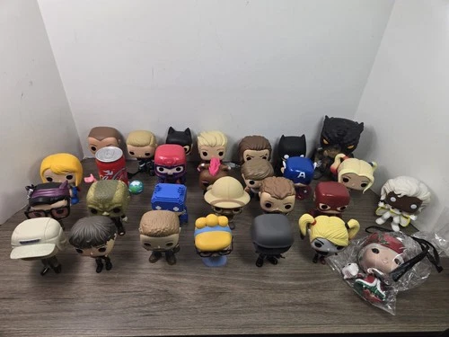 Lot Of Random Funko Pop Loose Lot Of 28 Figures Batman, Harley Quinn, Flash