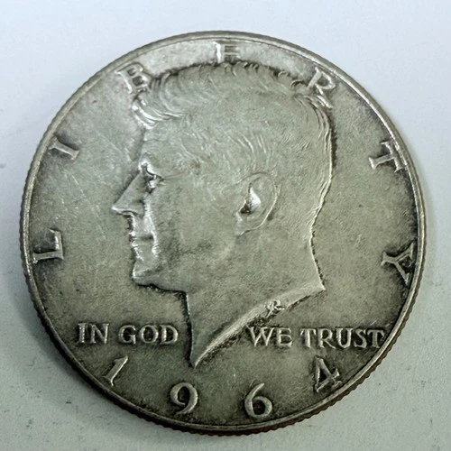 1964 Kennedy Half Dollar - 50c Coin - 90% Silver - Circulated Coin #7697