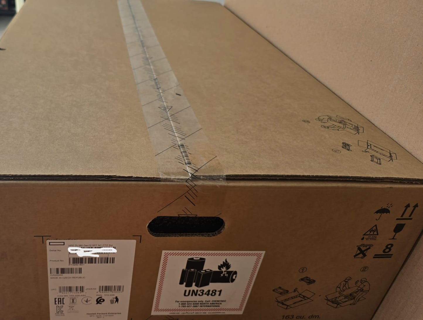 HPE DL380 Gen 12 SFF NC 1 P Xeon 6515P 32GB MR416i-O  Server P73282-B21
