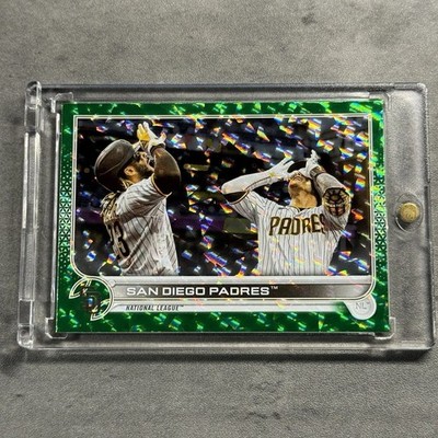 2022 Topps Series 1 Green Foil /499 San Diego Padres Fernando Tatis Jr #124 Team