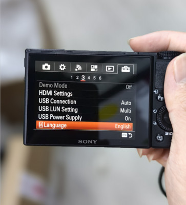 SONY ソニー Cyber-shot RX100III DSC-RX100M3 Sony Cyber-shot DSC-RX100 III M3 Digital Camera with Wifi NFC