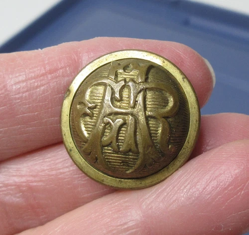 Civil War Veteran GAR Uniform Button Domed Brass 7/8" Scovill Waterbury