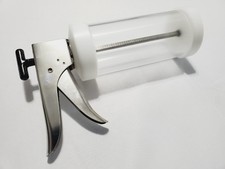 NEW Prince Castle 585-2/3 OZ. Pizza Sauce Dispenser Made in USA