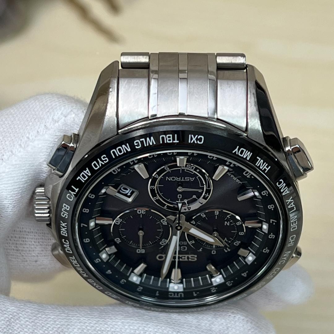 Seiko Astron SBXB003 8X82 GPS Solar Titanium 6.18in Wrist image 5