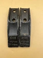 Bobcat 2405 0727453 Bucket Tooth - 2 pieces