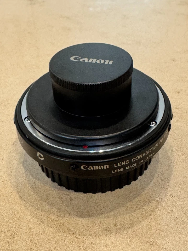Convertidor de lente Canon FD-EOS adaptador raro y muy bonito con tapas Foto 3 de 4