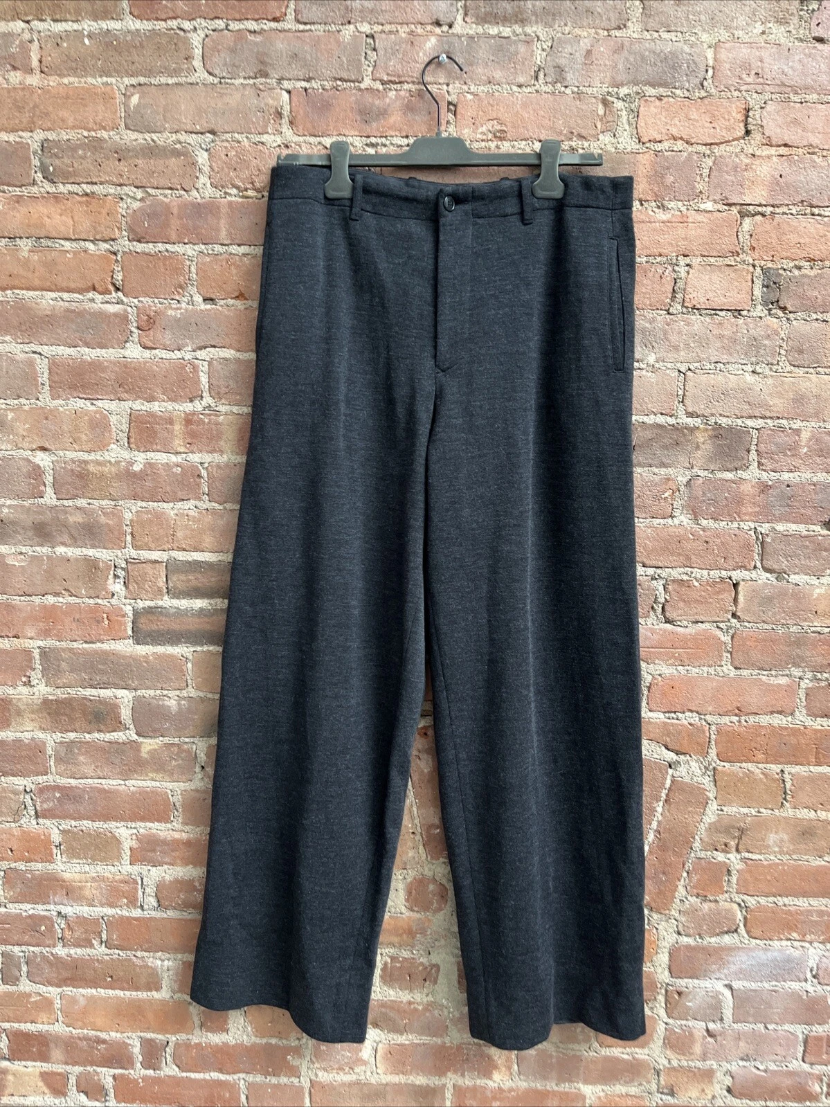 Giorgio Armani — Vintage Giorgio Armani Mens Knit Pants, Sz 54 IT, Gray 100% Wool Italy