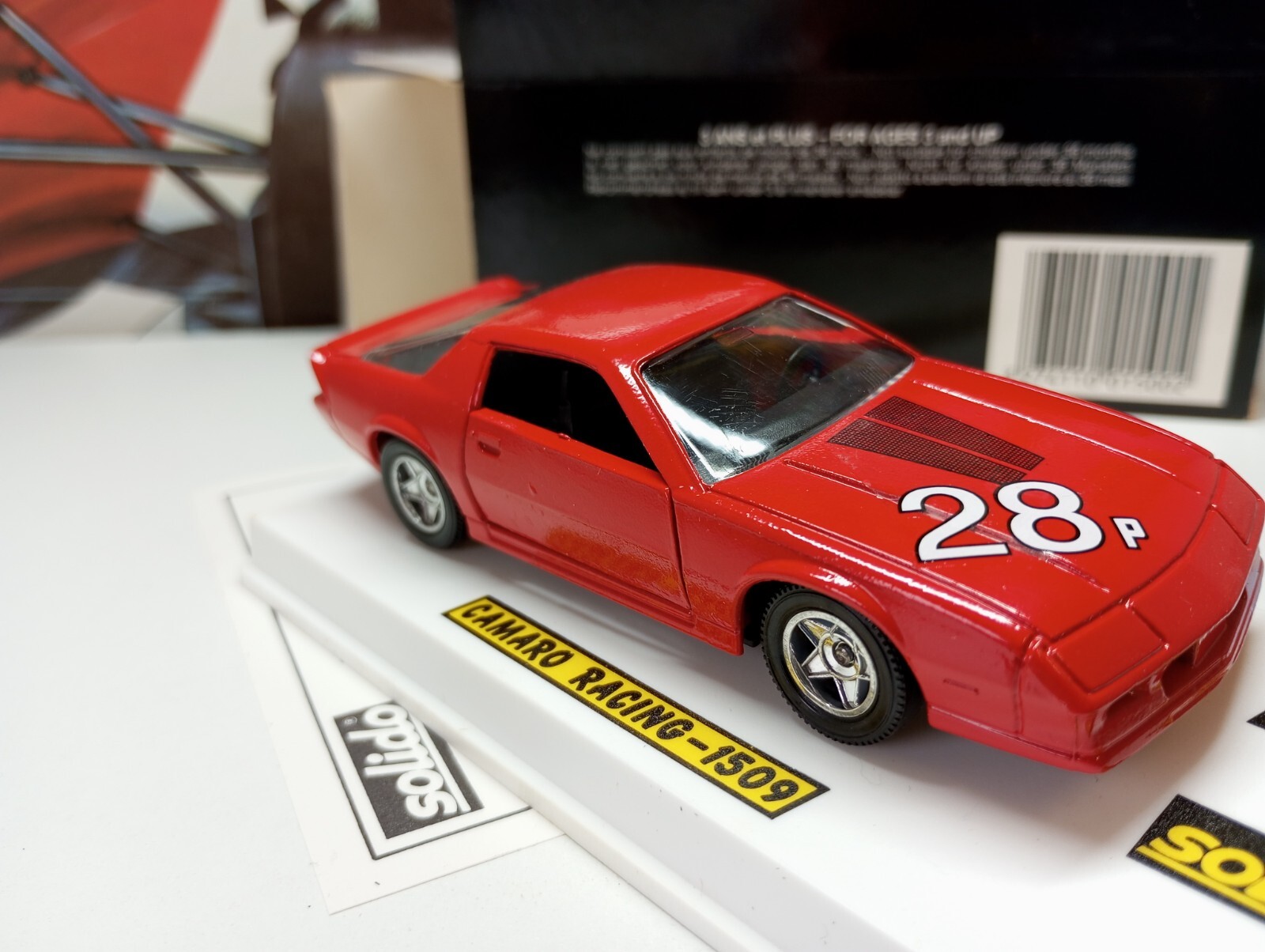 Solido Chevrolet Camaro Racing 1982 1:43 1509