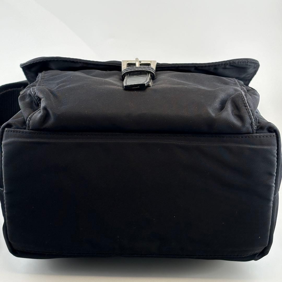 Prada Black Nylon Leather Handle Messenger Bag Vintage Authentic thumbnail 9