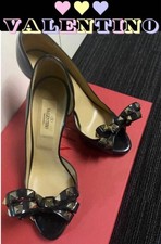 VALENTINO Valentino High Heels Pumps Valentino Garavani Studs Ribbon
