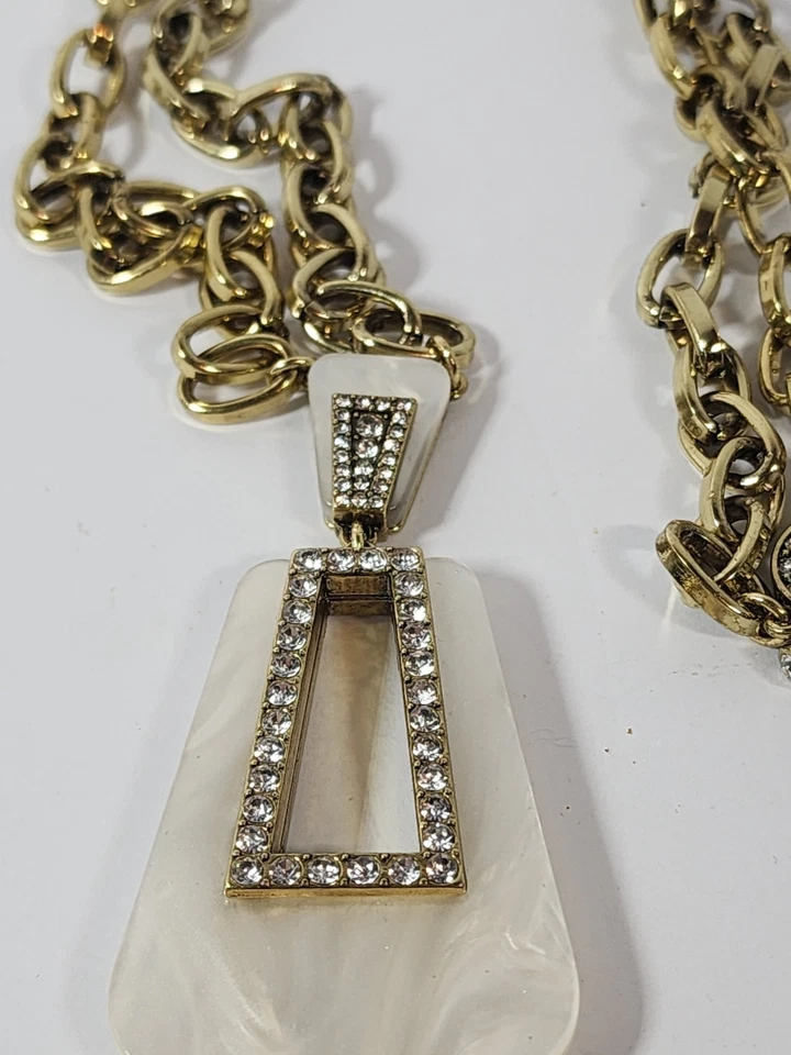 "Collar Heidi Daus To The Hamptons con gota de amor marfil madreperla aspecto 34""" Foto 3 de 4