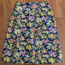Vintage 60s/70s Mod Floral A-Line Skirt Bold Print Zip Small Size, 22.5"W, 22"L