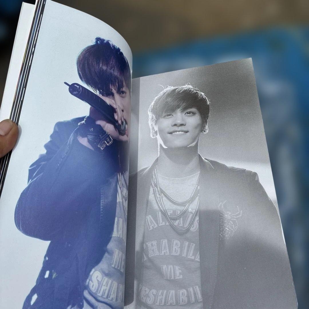 SHINee Jonghyun Photo Collection GLORIEUX CONQUERANT K-Pop SHINee Jonghyun Photo Collection GLORIEUX CONQUERANT K-Pop