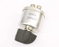 LOT OF FIVE R-500-25-3/8X1/8-F-K-2L-EN CLAROSTAT potentiometer 500 Ohm, 25W