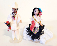 Vintage Mexican Mariachi Folk Art Man and Woman Decorative Dolls 4.25" - 4.5"