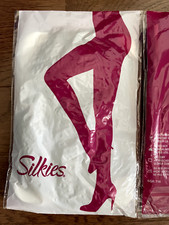 2 NEW HOSIERY Ultra Control Top Panty Hose Large Honey Beige SILKIES - NEW