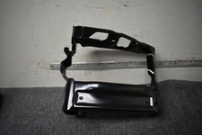 2020 BMW 5 SERIES HEADLIGHT BRACKET FACTORY OEM