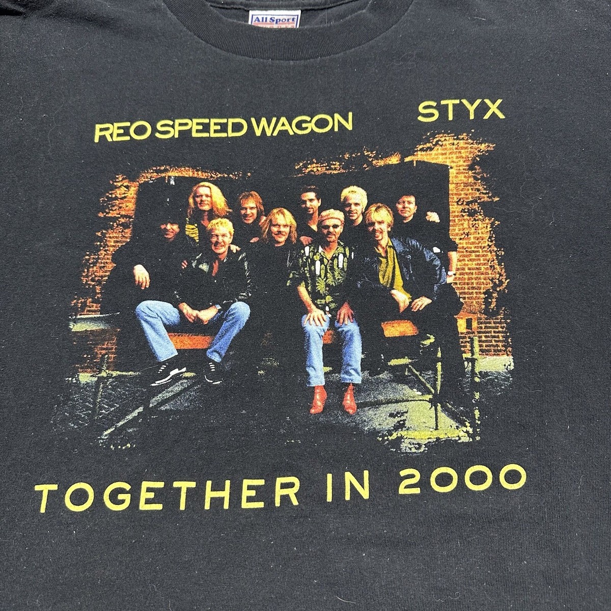 Vintage REO Speedwagon Band T Shirt Mens XL Rock Classic Y2K 2000 