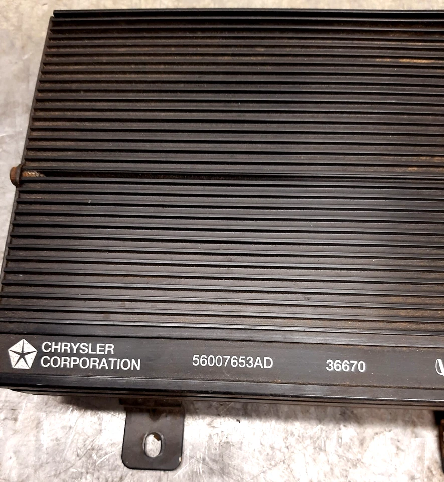 ✅ Amplificador Amplificador Coche Jeep Cherokee XJ 97-01 OEM Infinity 56007653AD ENVÍO GRATUITO Foto 3 de 4