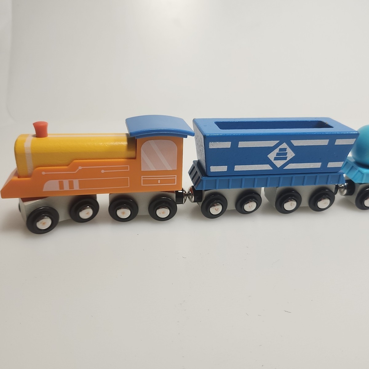 Giggle Scape Wooden Magnetic Train - 4 pack Set | eBay